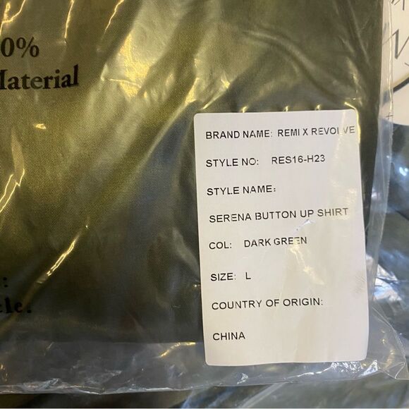 NWT Remi x Revolve Serena button up satin shirt Forrest green blouse L - Picture 6 of 9